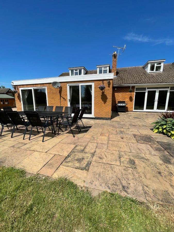 Haymills Guesthouse Solihull Bagian luar foto